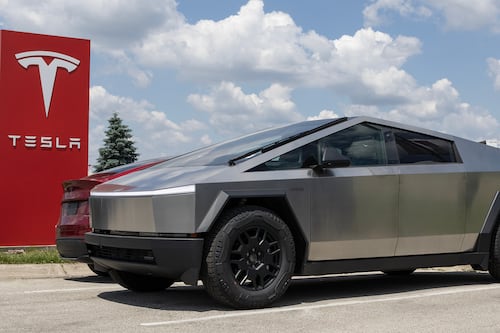 ¿La Cybertruck es la decepción de Musk? Amenaza con superar a Ford Edsel, el mayor fracaso automotriz