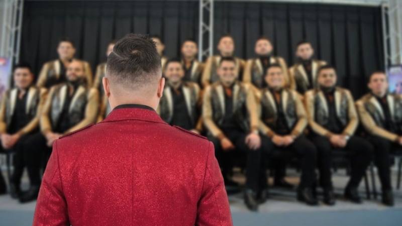 ‘He vivido 12 años de agresiones’: Fernada, pareja de vocalista de Los Recoditos, acusa presunta violencia