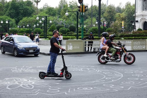 ¡Qué no te multen! Desde el 1 de julio deberán emplacar en CDMX los scooters y bicis eléctricas