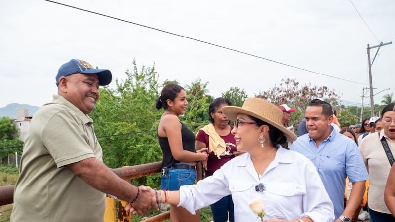 Esthela Damián intensifica defensa de la soberanía nacional con visitas casa por casa en Acapulco