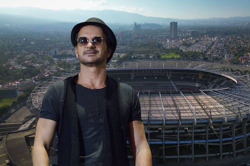 ¡Para tu señora de las 4 décadas! Ricardo Arjona es el primer concierto en el Estadio Azteca, tras reinauguración