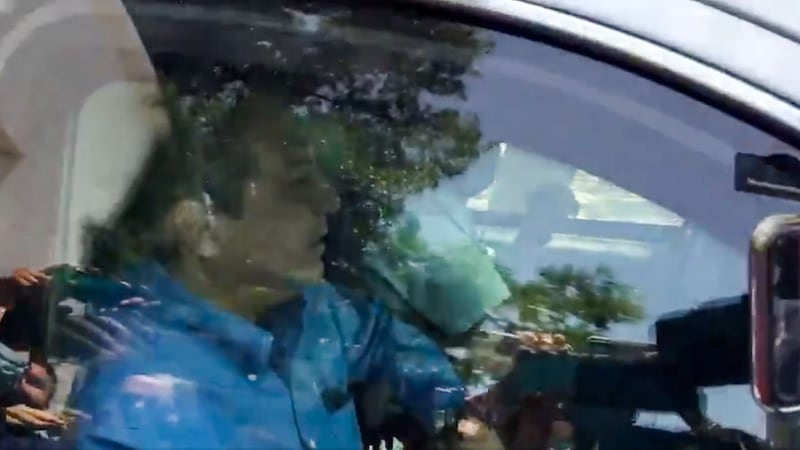 Cabeza de Vaca, exgobernador de Tamaulipas, ya es prófugo de la justicia mexicana; exigen su captura