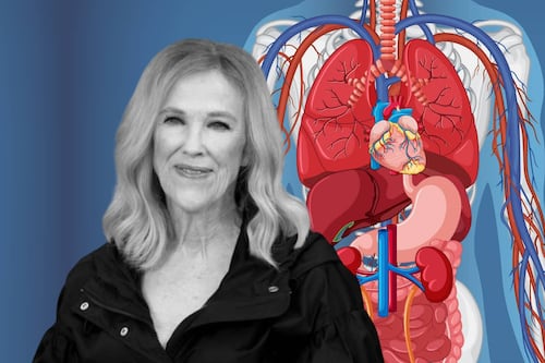 ‘Soy un bicho raro’: ¿Qué es la dextrocardia, extraña afección que tenía Catherine O’Hara?