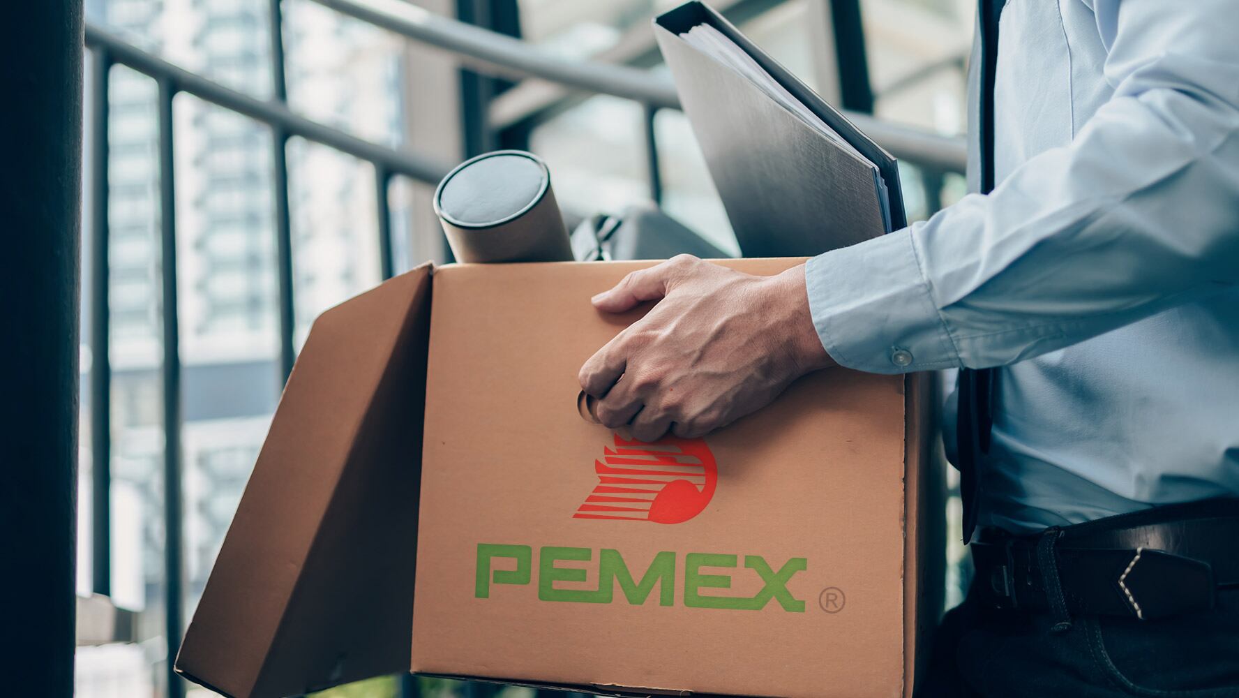 Pemex 'sacará la tijera': Despedirá a 3 mil trabajadores por  reestructuración – El Financiero