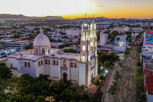 Coahuila, en alerta por ola de despidos: Prevén recorte de 9 mil empleos en sector automotriz y hotelero