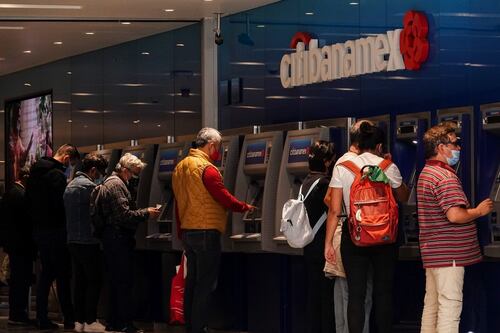 Ni vayas al cajero: Citibanamex reporta intermitencias en retiro de efectivo