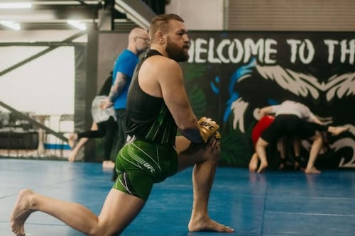 Alta ejecutiva de Wall Street demanda a Conor McGregor: ¿De qué acusan al luchador?