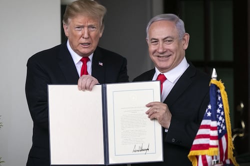 El presidente Trump reconoce la soberanía de
Israel sobre los Altos del Golán