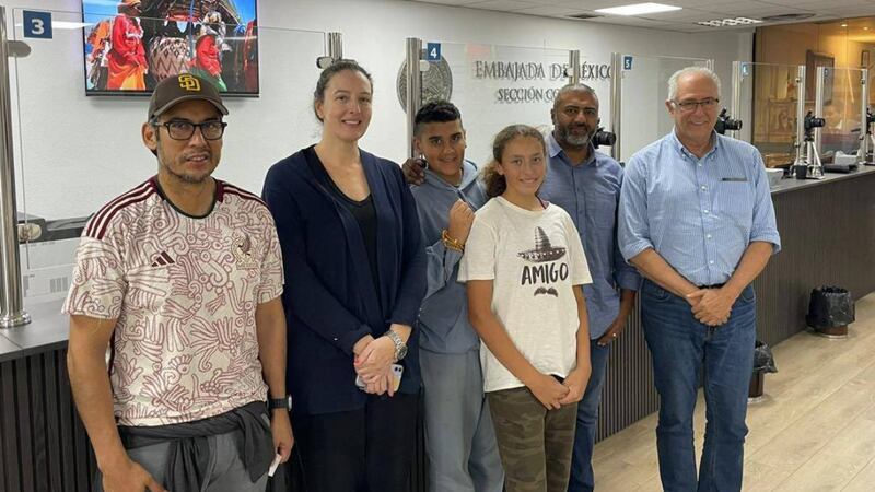 4T rescata a mexicanos de Sudán: evacuados llegan a España, anuncia Ebrard