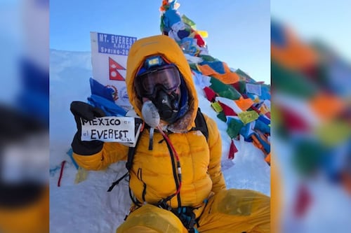 Mexicano logra conquista ‘de película’ del Everest: ¿Cómo fue la preparación de Rodrigo González?