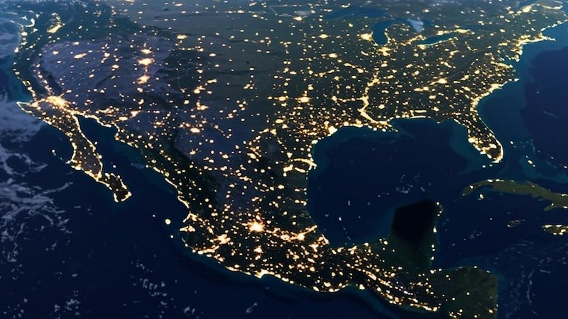 ‘Apagones’ en Yucatán: CFE reforzará líneas de distribución y avanza en construcción de gasoducto