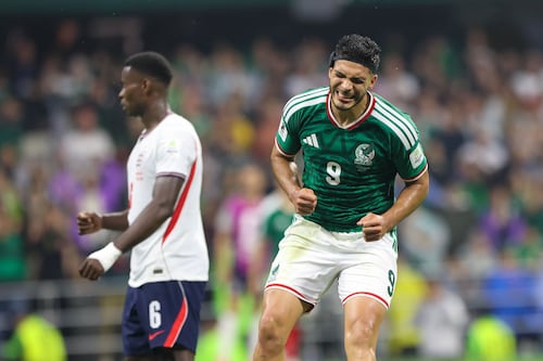 Y si no... México cae 3-2 ante Inglaterra en una noche triste en el Azteca
