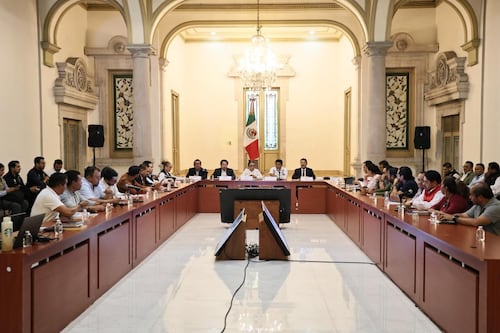 Gobierno de México sostiene reunión tripartita con integrantes de la CNTE