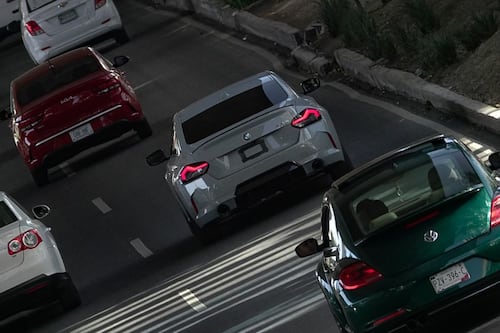 México fabrica más de 340 mil autos en mayo: producción automotriz cae 3.7%