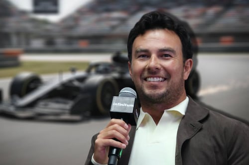 (VIDEOS) ‘Checo’ Pérez estrena su Cadillac: Así fue el debut del monoplaza con motor Ferrari en Silverstone