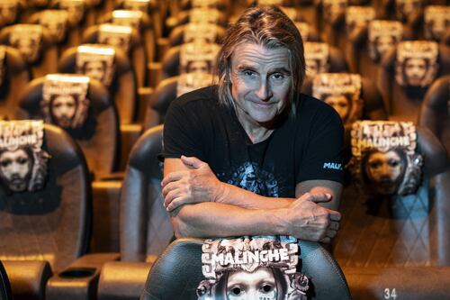 ‘No es serio este… policía’: Nacho Cano es liberado tras detención por supuesta contratación ilegal