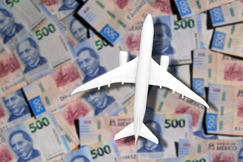 ¿Boletos de avión serán más caros en 2027? Miscelánea fiscal propone subir cobro de derecho a aerolíneas