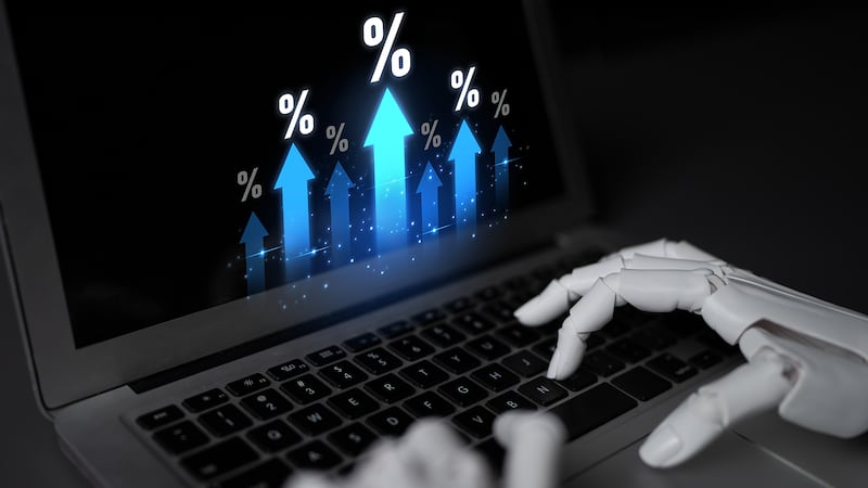 Expansión masiva de la IA ‘dispara’ los precios de laptops, teléfonos y de la electricidad