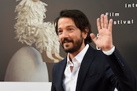 Diego Luna presenta la serie ‘Andor’: ‘¿Te cae que ’Y tu mamá también’ me trajo aquí?’, dijo