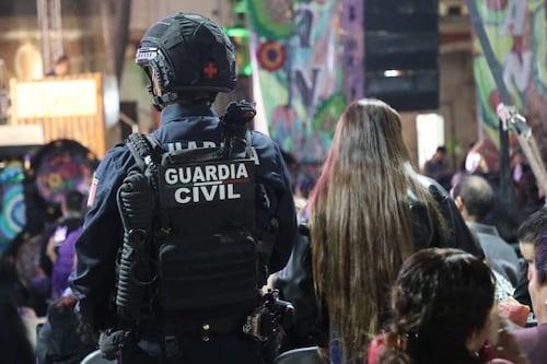 Alumno de 15 años mata a dos maestras de la preparatoria Antón Makárenko, en Michoacán