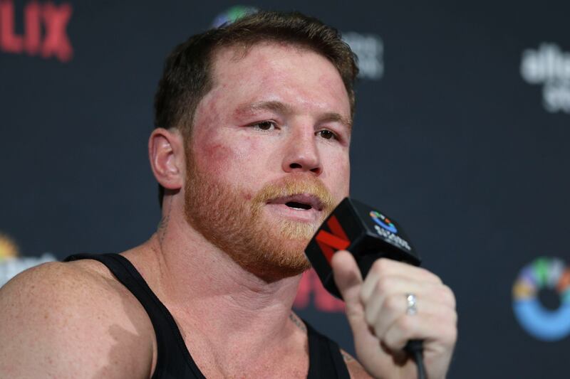 Tras perder sus cinturones y una cirugía: ‘Canelo’ Álvarez anuncia su regreso al ring