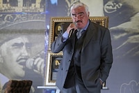 Vicente Fernández evoluciona lentamente; lo reportan estable