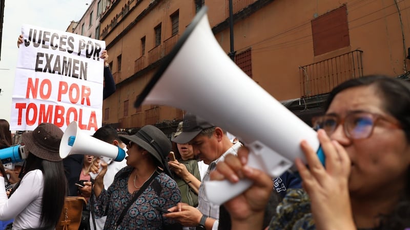 Trabajadores del Poder Judicial acuerdan seguir con paro: Tómbola fue ‘espectáculo de burla’, acusan
