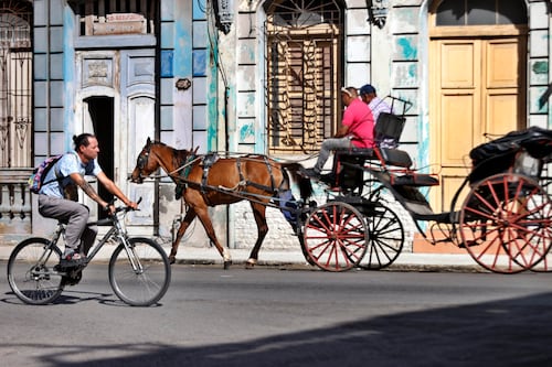 Trump ‘hunde’ a Cuba: Apagones y escasez golpean a la isla mientras crece la presión de Washington