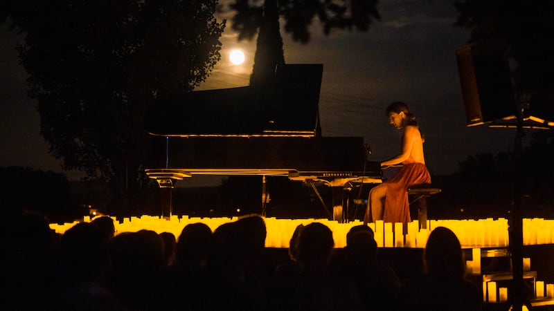 Candlelight por primera vez en un destino de playa mexicano