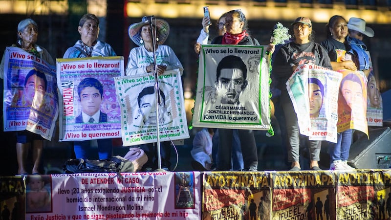 Caso Ayotzinapa: Padres de los 43 estudiantes participan en nueva diligencia en funeraria de Iguala