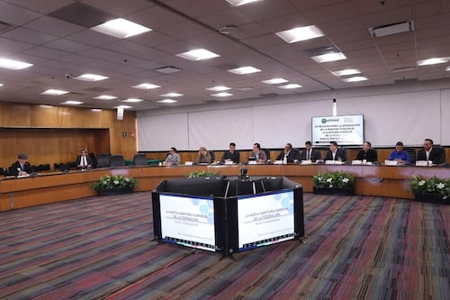 David Colmenares expone ante diputados su visión para fortalecer la fiscalización superior 2026-2034