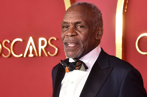 Danny Glover, actor de ‘Arma mortal’, revela que padece Alzheimer: ‘Todavía no asimilo del todo’