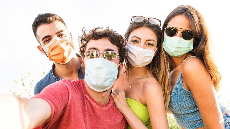 No solo es el amor: La amistad también produce hormonas en nuestro cerebro