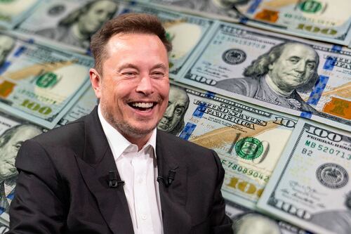 Tesla ‘returns’: Riqueza de Musk ‘toca el cielo’ y beneficia a su empresa