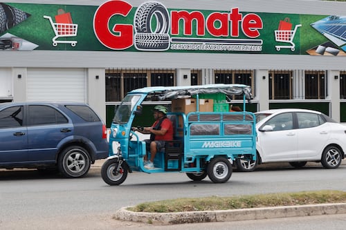 Energía solar vs. apagones en Cuba: Proyecto comunitario ofrece alternativa ante escasez de combustible