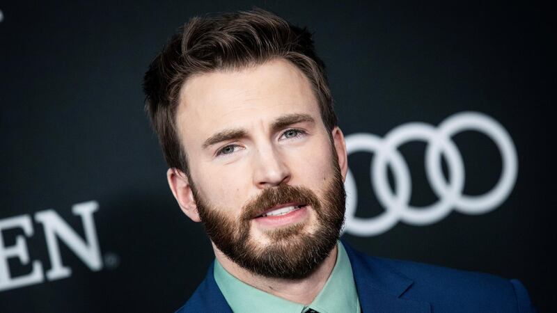 Vivan los novios: Chris Evans confirma su relación con Alba Baptista