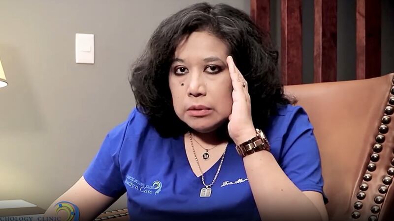 Puebla amenaza con cárcel o multa a Marilyn Cote, falsa psiquiatra, si no presenta títulos