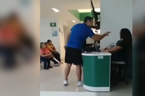 Hombre amenaza de muerte a trabajadora del IMSS: ‘A la próxima te meto en una bolsa de basura’