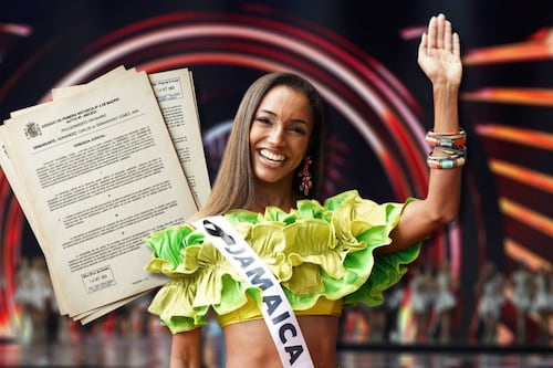Miss Jamaica demanda a Miss Universo tras caída durante el certamen: Tuvo lesión cerebral y hemorragias