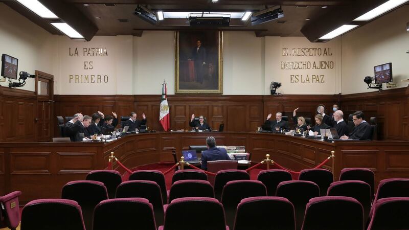 Reforma al Poder Judicial: ¿Cuáles son las propuestas que agrega Sheinbaum al plan de AMLO?