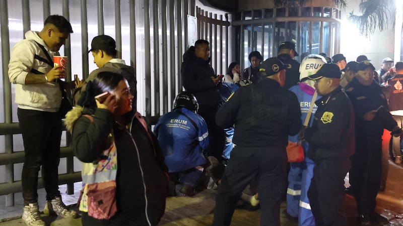 Mueren 3 personas por asfixia durante festejos en el Ángel tras victoria de la Selección Mexicana