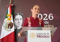 Reforma electoral: ‘Se molestan, pero le cumplimos al pueblo’, dice Sheinbaum al quitar listas de ‘pluris’