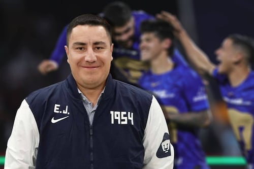 ‘Tenemos un contrato’: Efraín Juárez se queda como director técnico de Pumas