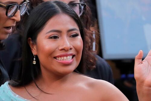 Tlaxiaco felicita a Yalitza Aparicio y reconoce su participación en 'Roma'
