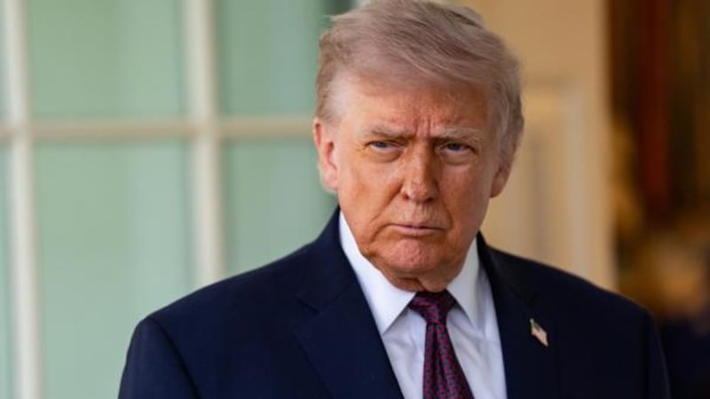 Israel y Líbano acuerdan cese al fuego