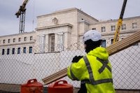 Una combinación letal: desempleo e inflación. ¿Qué hará la FED?