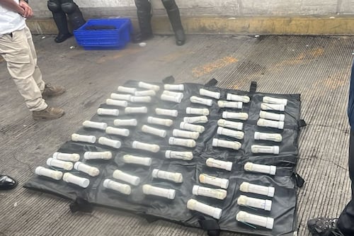 Bombas, los Ayotzi y qué tal si Peña gobernara