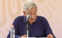 Piden a AMLO pavimentar carreteras de Nayarit; ‘háganlo ustedes, no es mucha ciencia’, responde