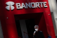 Ratifica PCR Verum calificación de CBFs de Banorte