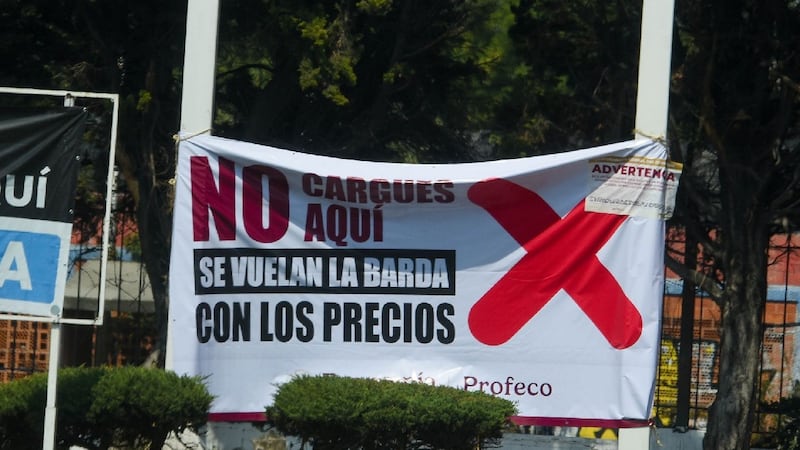 Profeco ‘dobla’ a gasolineros: Reducen precios tras operativos de revisión para respetar topes